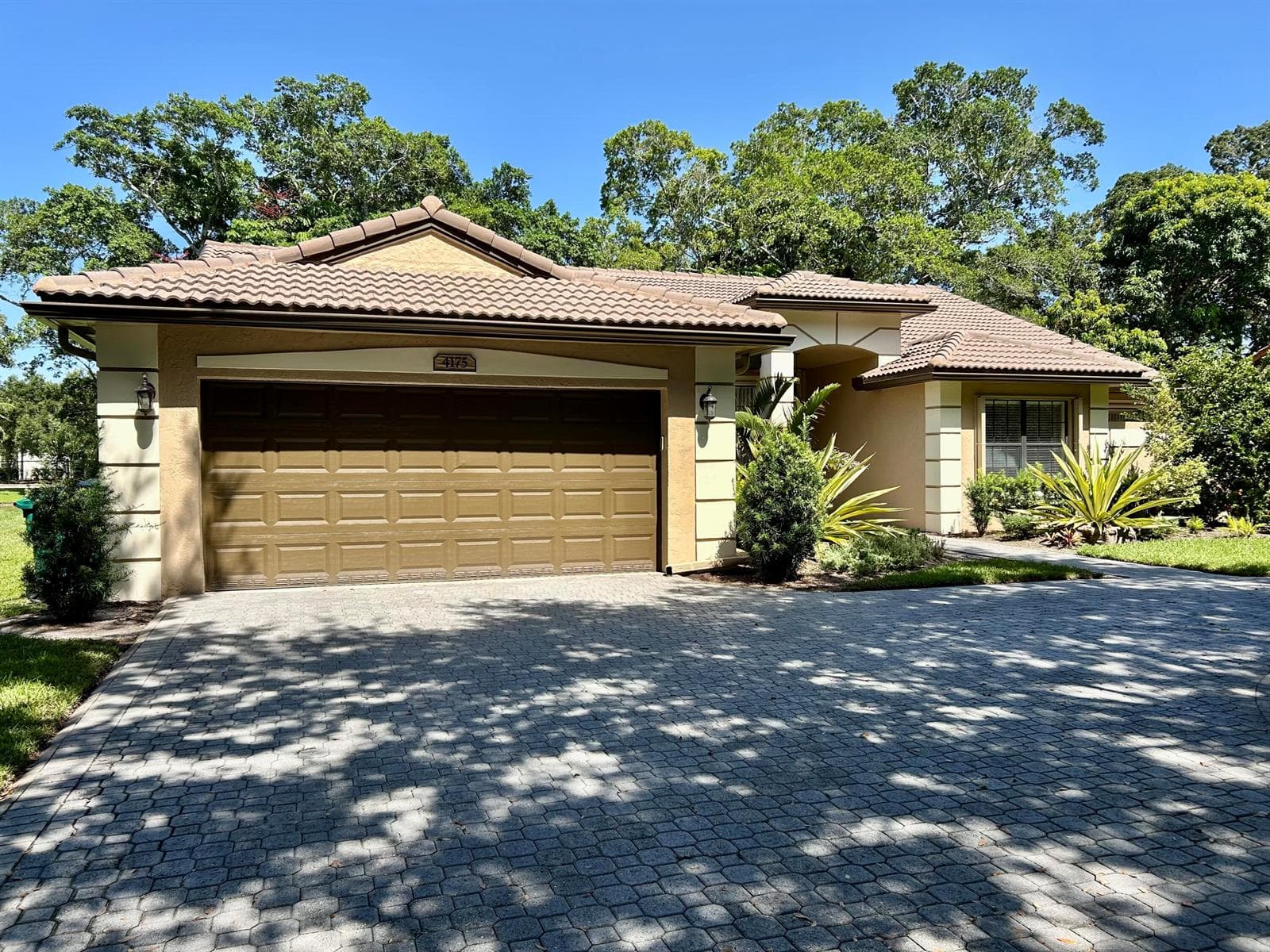 4175 AUGUSTA Avenue, Cooper City FL 33026 - Cooper City, FL - Photo 1
