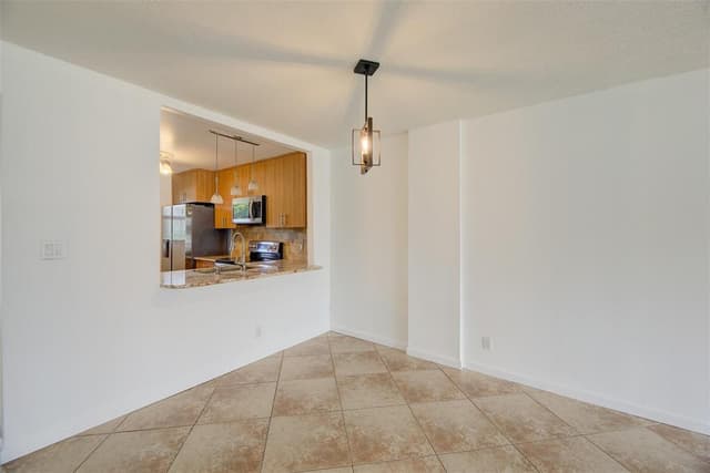113 ROYAL PARK Drive # 1H, Oakland Park FL 33309 - Oakland Park, FL - Photo 6