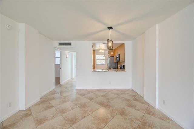 113 ROYAL PARK Drive # 1H, Oakland Park FL 33309 - Oakland Park, FL - Photo 7