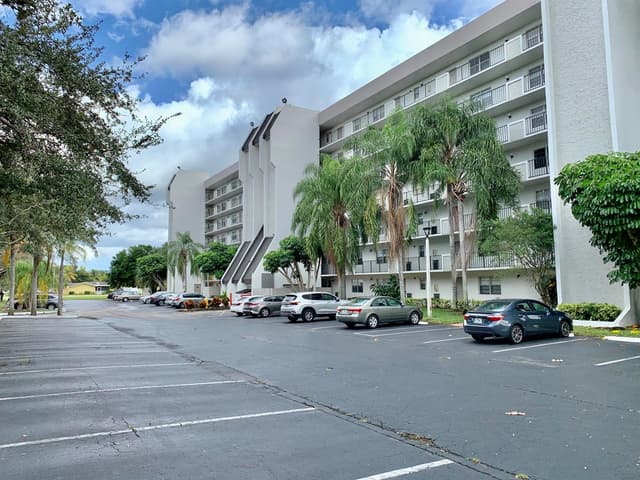 3100 W ROLLING HILLS Circle # 309, Davie FL 33328 - Davie, FL - Photo 3