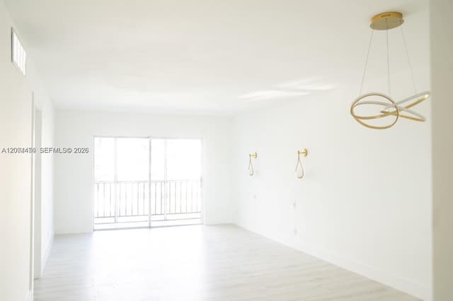 220 SW 9th Ave # 306, Hallandale Beach FL 33009 - Hallandale Beach, FL - Photo 2