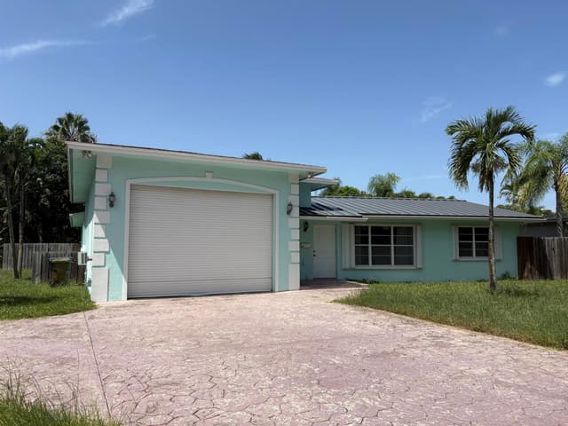 641 NW 28TH Street, Wilton Manors FL 33311 - Wilton Manors, FL - Photo 2
