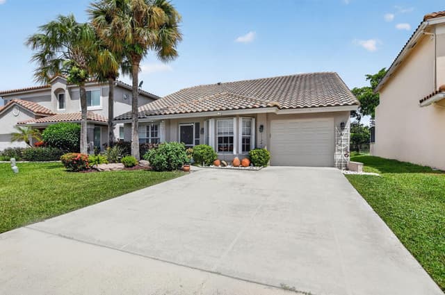 11241 Coral Reef Drive, Boca Raton FL 33498 - Boca Raton, FL - Photo 2