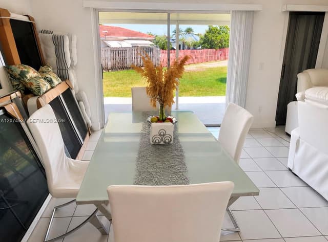 27726 SW 132nd Ct, Homestead FL 33032 - Homestead, FL - Photo 6