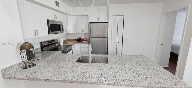 12112 Saint Andrews Pl # 309, Miramar FL 33025 - Miramar, FL - Photo 6