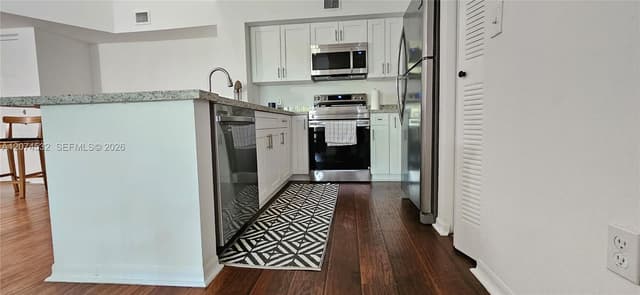 12112 Saint Andrews Pl # 309, Miramar FL 33025 - Miramar, FL - Photo 7