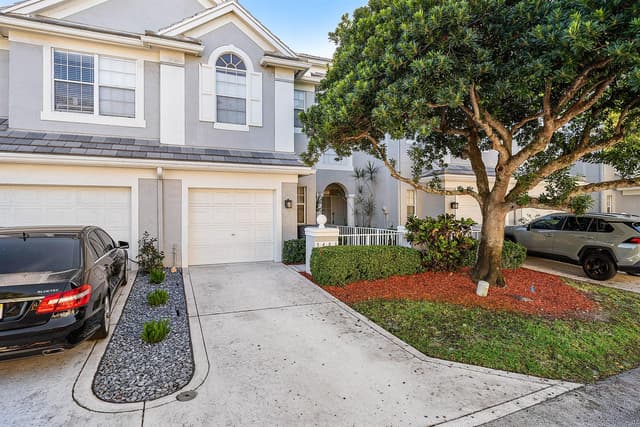 5483 Grand Park Place, Boca Raton FL 33486 - Boca Raton, FL - Photo 2