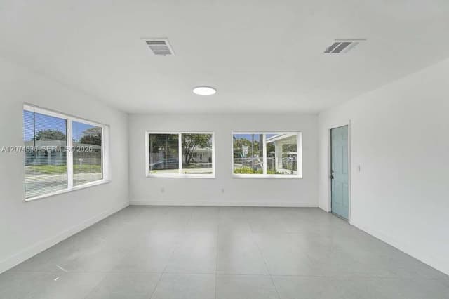 4701 N Andrews Ave, Oakland Park FL 33309 - Oakland Park, FL - Photo 5