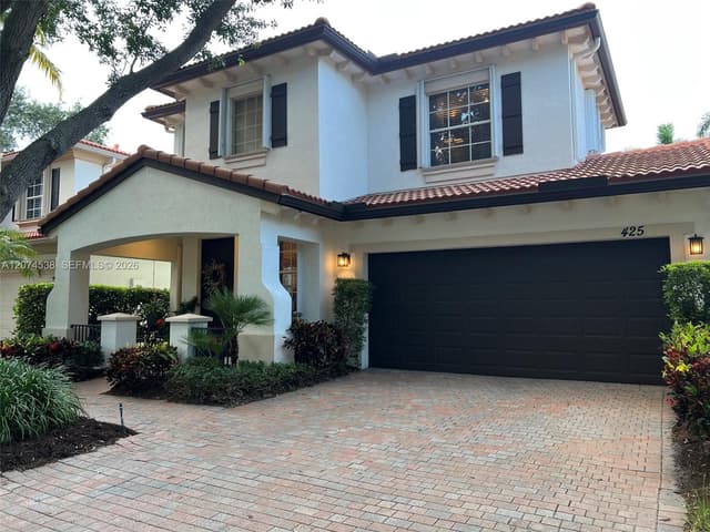425 Pumpkin Dr, Palm Beach Gardens FL 33410 - Palm Beach Gardens, FL - Photo 2
