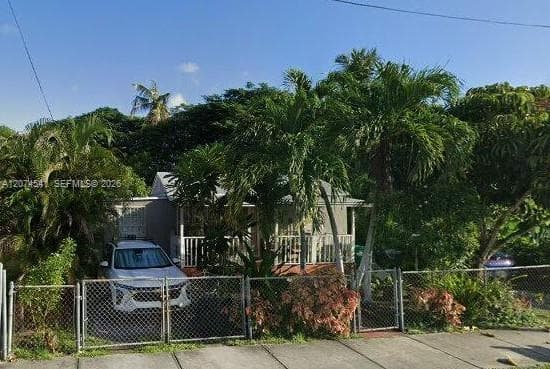 863 NW 113th St, Miami FL 33168 - Miami, FL - Photo 1
