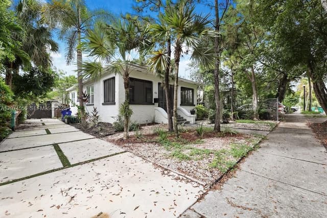 46 NE 43rd St, Miami FL 33137 - Miami, FL - Photo 2