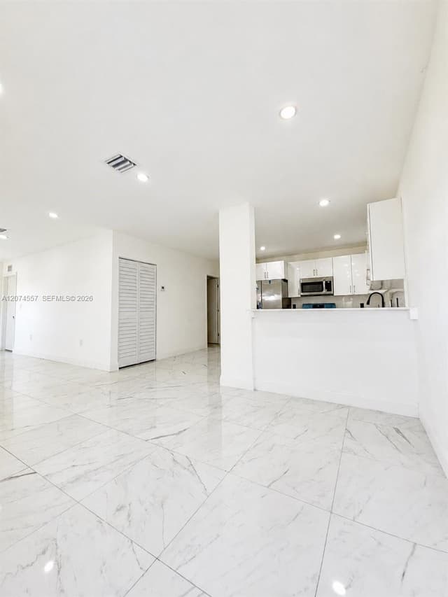 980 NW 13th St, Homestead FL 33030 - Homestead, FL - Photo 5