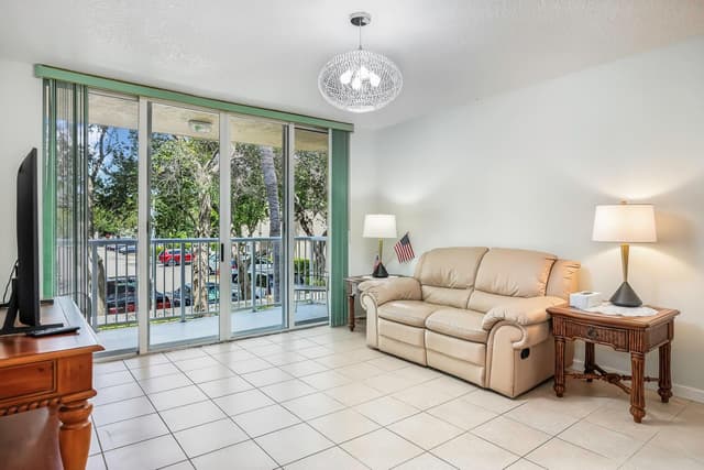 609 E SHERIDAN Street # 208, Dania Beach FL 33004 - Dania Beach, FL - Photo 4