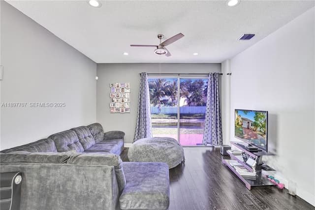 4824 NW 19TH Street, Coconut Creek FL 33063 - Coconut Creek, FL - Photo 7
