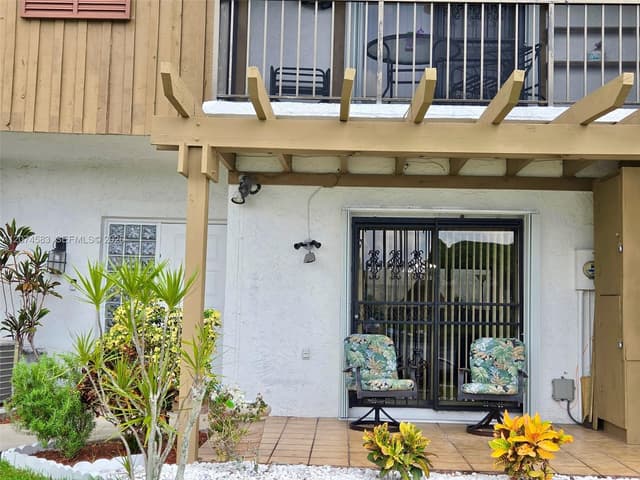 6745 NW 169th St # 14F, Hialeah FL 33015 - Hialeah, FL - Photo 5