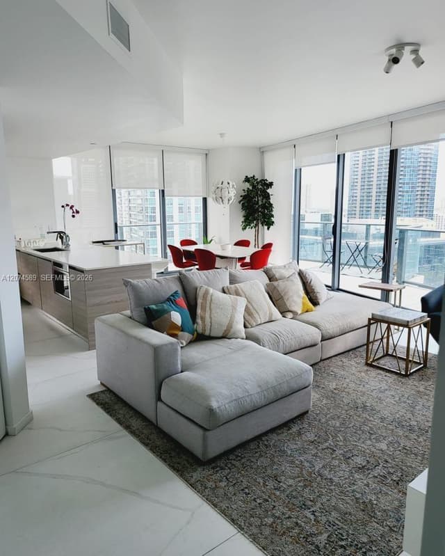 1300 S Miami Ave # 2501, Miami FL 33130 - Miami, FL - Photo 7