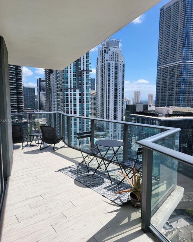 1300 S Miami Ave # 2501, Miami FL 33130 - Miami, FL - Photo 5