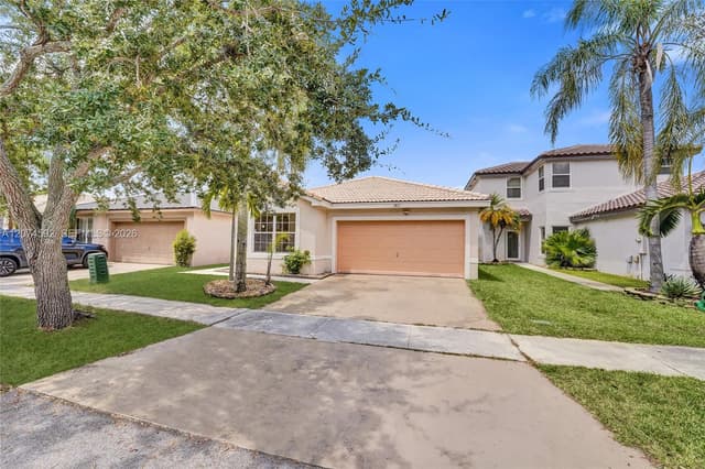 1822 SW 176th Ave, Miramar FL 33029 - Miramar, FL - Photo 3
