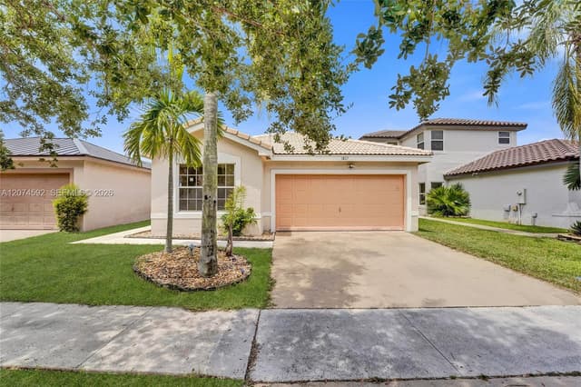 1822 SW 176th Ave, Miramar FL 33029 - Miramar, FL - Photo 4