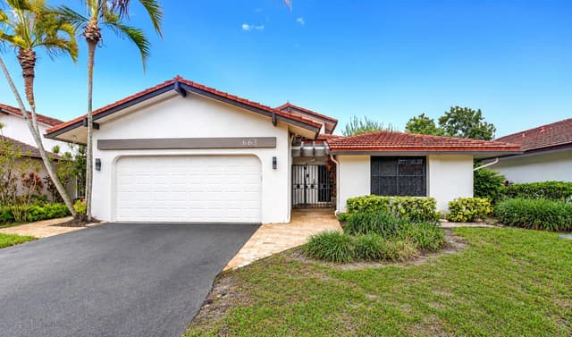 663 DEER CREEK HOLLOWS Circle, Deerfield Beach FL 33442 - Deerfield Beach, FL - Photo 2