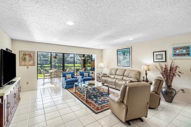 16 WESTGATE Lane # 16C, Boynton Beach FL 33436 - Boynton Beach, FL - Photo 5