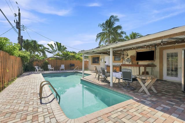 2511 NE 12TH Court, Pompano Beach FL 33062 - Pompano Beach, FL - Photo 4