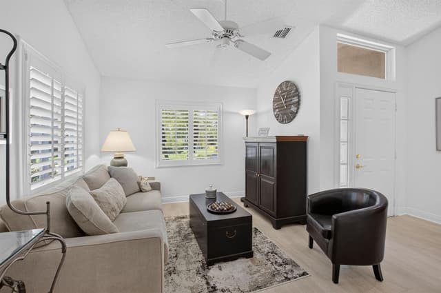13275 ROYALE SABAL Court, Delray Beach FL 33484 - Delray Beach, FL - Photo 5