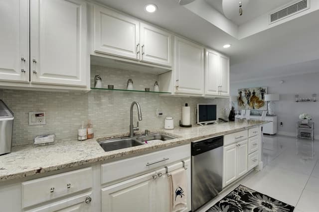 3450 S Ocean Boulevard # 424, Palm Beach FL 33480 - Palm Beach, FL - Photo 3