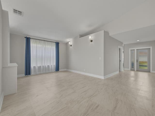9512 HONEYBELL Circle, Boynton Beach FL 33437 - Boynton Beach, FL - Photo 5