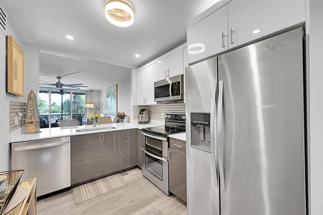 777 S FEDERAL Highway # C302, Pompano Beach FL 33062 - Pompano Beach, FL - Photo 2