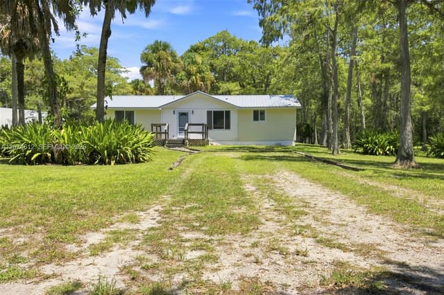 5108 N 206th Ter N, Loxahatchee FL 33470 - Loxahatchee, FL - Photo 7