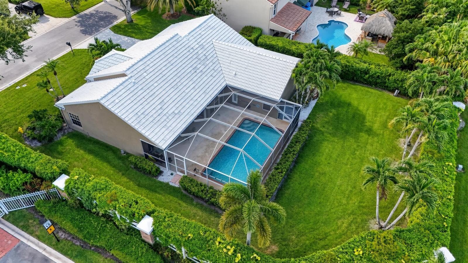 1011 WOODFIELD Circle, Palm Beach Gardens FL 33418 - Palm Beach Gardens, FL - Photo 1