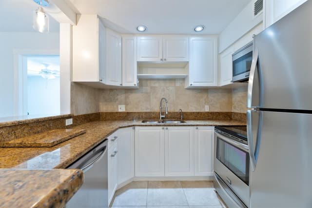 706 SE 2ND Avenue # 429, Deerfield Beach FL 33441 - Deerfield Beach, FL - Photo 6