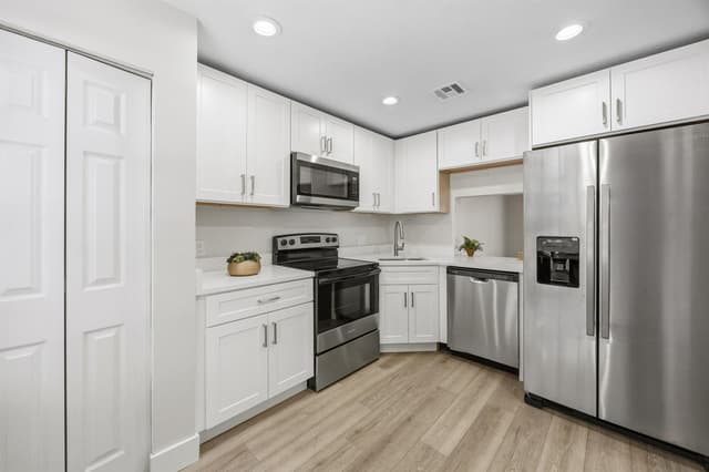4161 NW 9TH Avenue # 5, Deerfield Beach FL 33064 - Deerfield Beach, FL - Photo 4