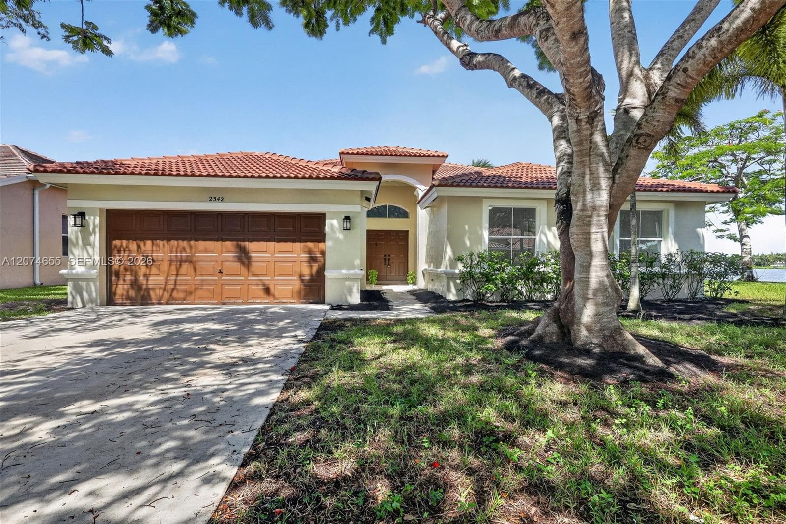 2342 NW 184th Ter, Pembroke Pines FL 33029 - Pembroke Pines, FL - Photo 1