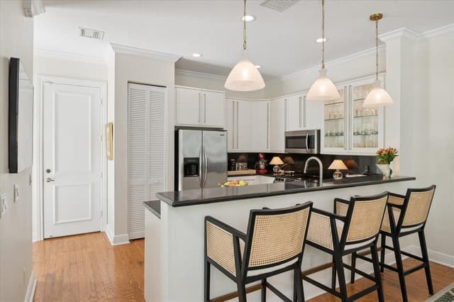608 NE 11th Avenue, Fort Lauderdale FL 33304 - Fort Lauderdale, FL - Photo 4
