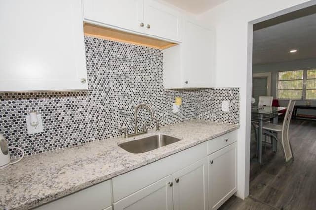 149 West Court, Royal Palm Beach FL 33411 - Royal Palm Beach, FL - Photo 4