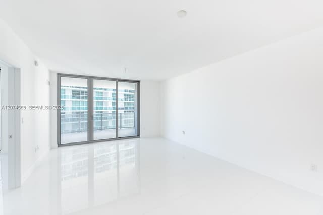 488 NE 18th St # 1907, Miami FL 33132 - Miami, FL - Photo 3
