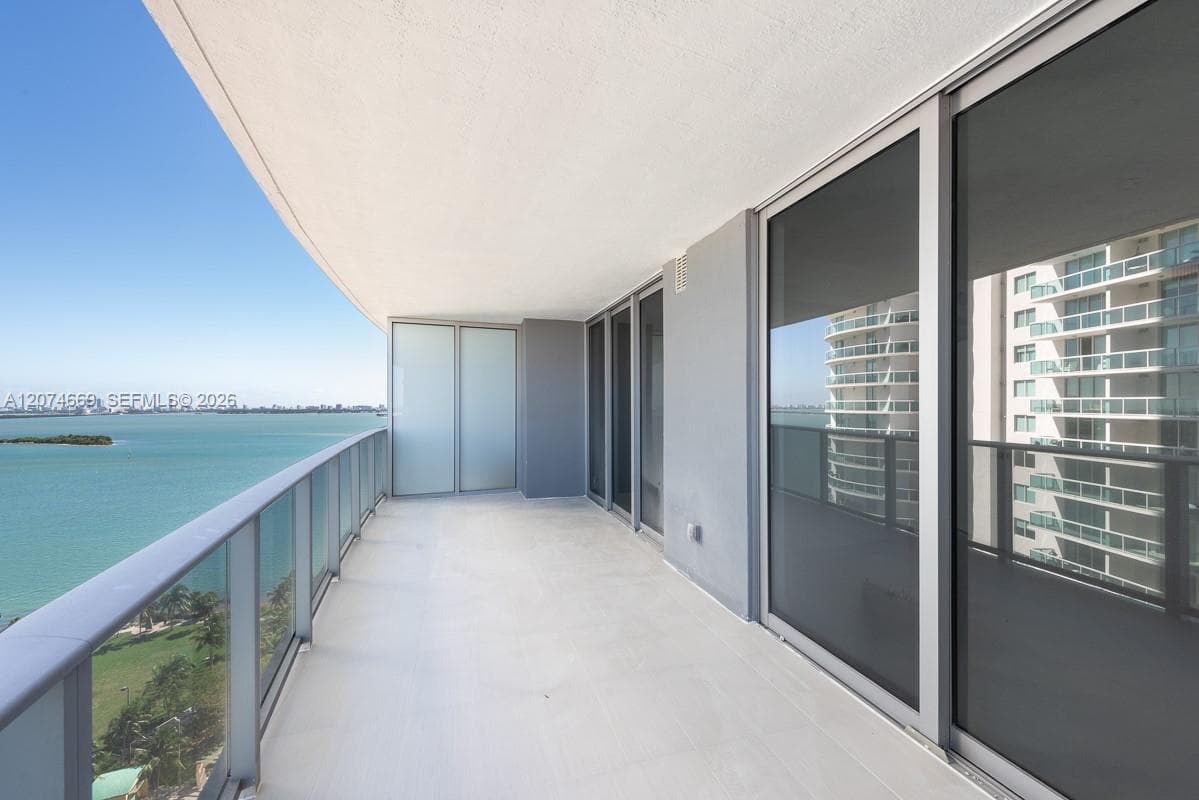488 NE 18th St # 1907, Miami FL 33132 - Miami, FL - Photo 1