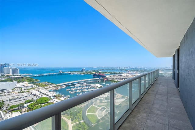 50 Biscayne Blvd # 4402, Miami FL 33132 - Miami, FL - Photo 4