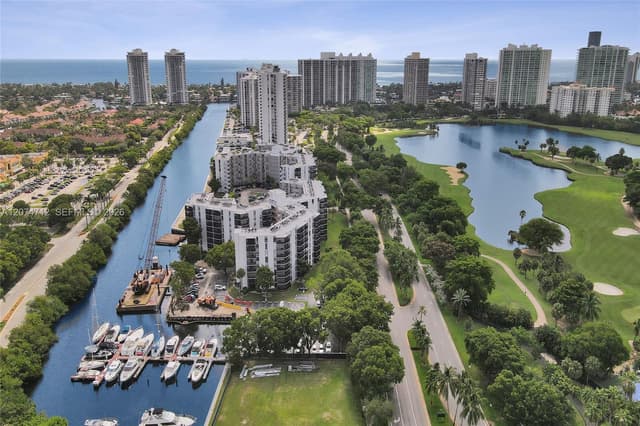 3401 N Country Club Dr, Aventura FL 33180 - Aventura, FL - Photo 6