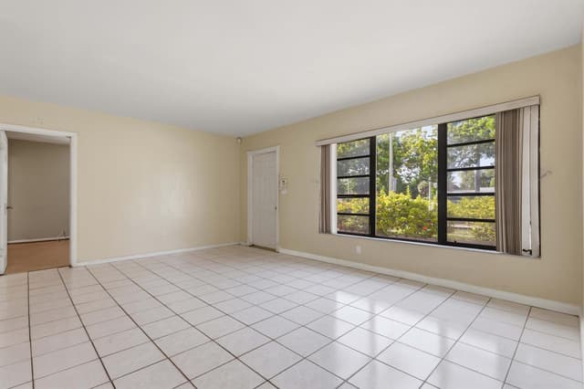 980 NW 183RD Street, Miami Gardens FL 33169 - Miami Gardens, FL - Photo 6