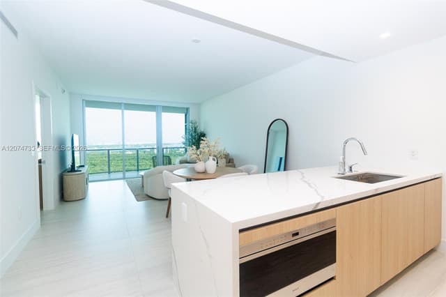 2411 Laguna Circle # 1704, North Miami FL 33181 - North Miami, FL - Photo 7