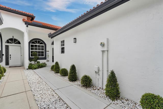 8255 Via Bella, Boca Raton FL 33496 - Boca Raton, FL - Photo 5