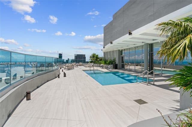 1400 Biscayne Blvd # 3501, Miami FL 33132 - Miami, FL - Photo 5