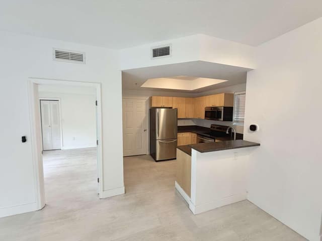 7516 NE 1 Avenue # 302, Miami FL 33138 - Miami, FL - Photo 3