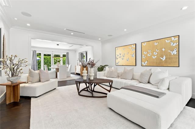 3267 Riviera Dr, Coral Gables FL 33134 - Coral Gables, FL - Photo 2