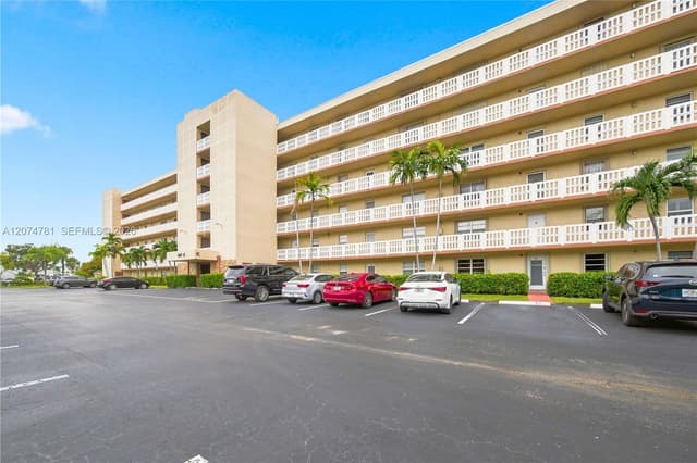 441 SE 3rd St # 207, Dania Beach FL 33004 - Dania Beach, FL - Photo 3