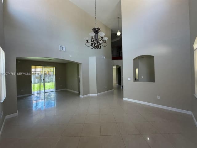12141 SW 122nd Path, Miami FL 33186 - Miami, FL - Photo 2