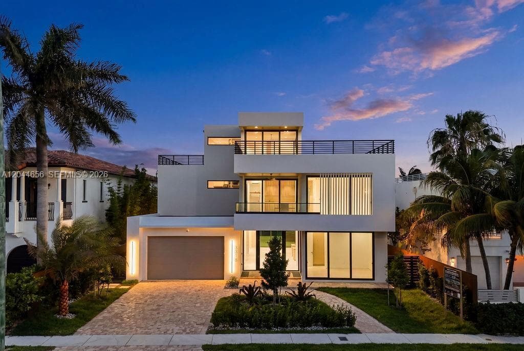 3318 NE 16TH Place, Fort Lauderdale FL 33305 - Fort Lauderdale, FL - Photo 1